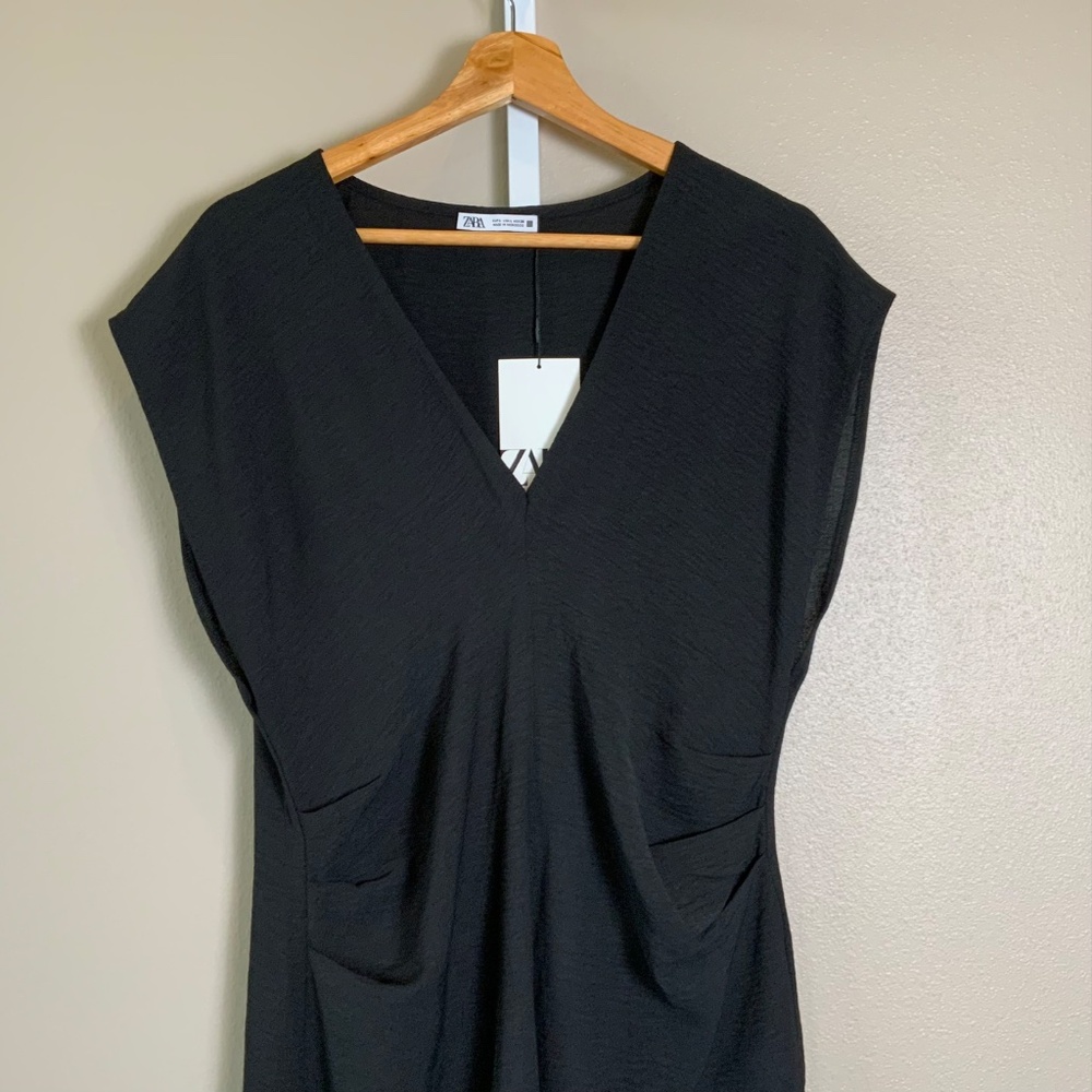 ZARA Flowy Gathered Dress - Picture 8 of 16